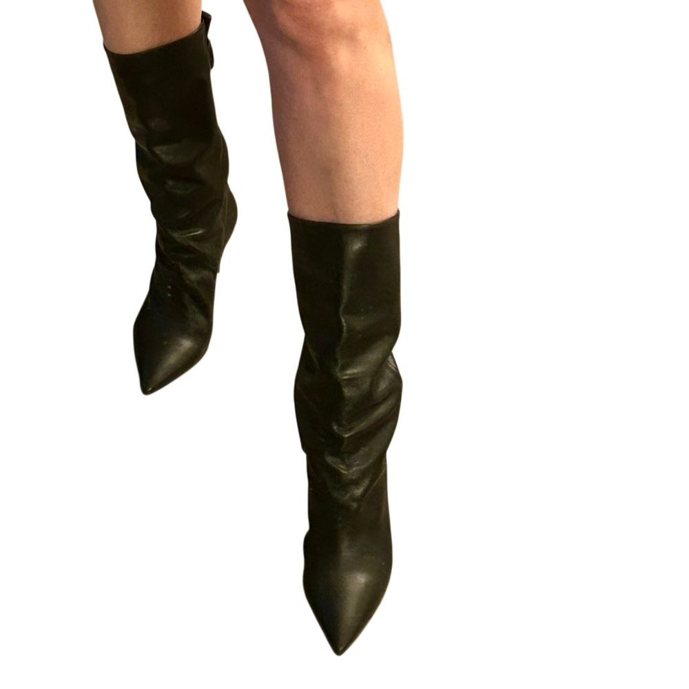 Vince Camuto Sleek Black Leather Heeled Boots - Picture 5 of 11